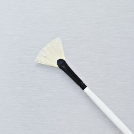 Daler Rowney Long Bristle Fan Brush Size 2